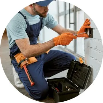 Eletricista urgente em São Paulo SP realizando atendimento rápido para resolver falhas elétricas com segurança. Eletricista urgente em São Paulo SP realizando atendimento rápido para resolver falhas elétricas com segurança.